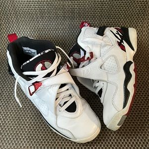 Jordan 8 Bugs Bunny